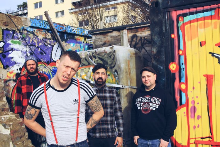 Foto - Event - Abgesagt! Riskee and the Ridicule (Grime Punk, Kent, UK)
+ tba