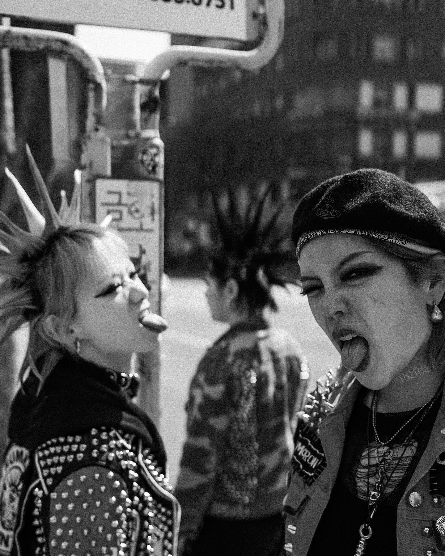 Foto - Event - Rumkicks 럼킥스 (All Female Punkrock Trio, South Korea) + DEAF DEVILS (Punkrock, Action Rock, Spain)
