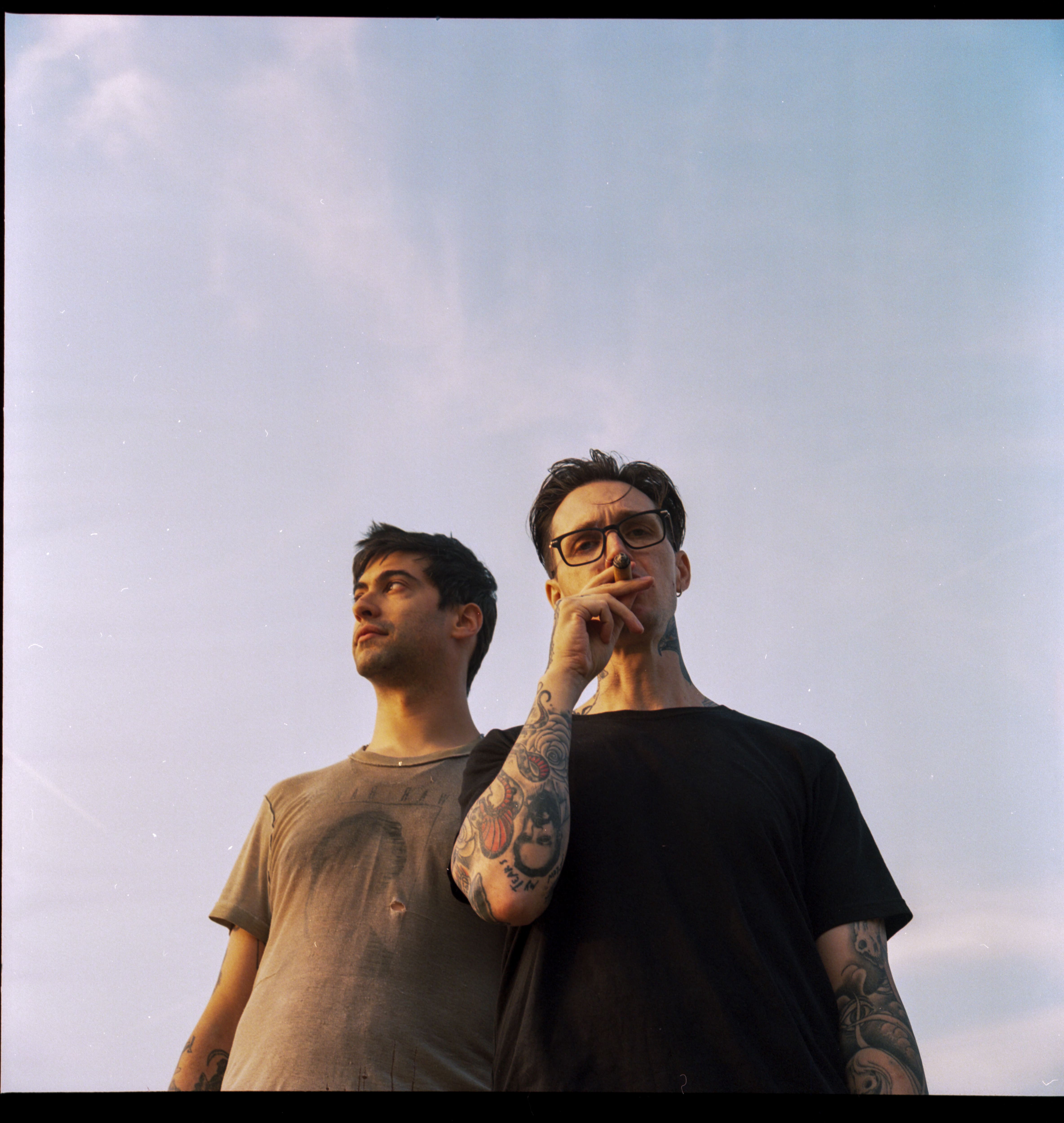 Foto - Event - ***CANCELLED*** Uniform + Bad Breeding