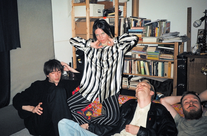 Foto - Event - AUSVERKAUFT
Grundeis Record Release Show + Bedroom June (+Band)