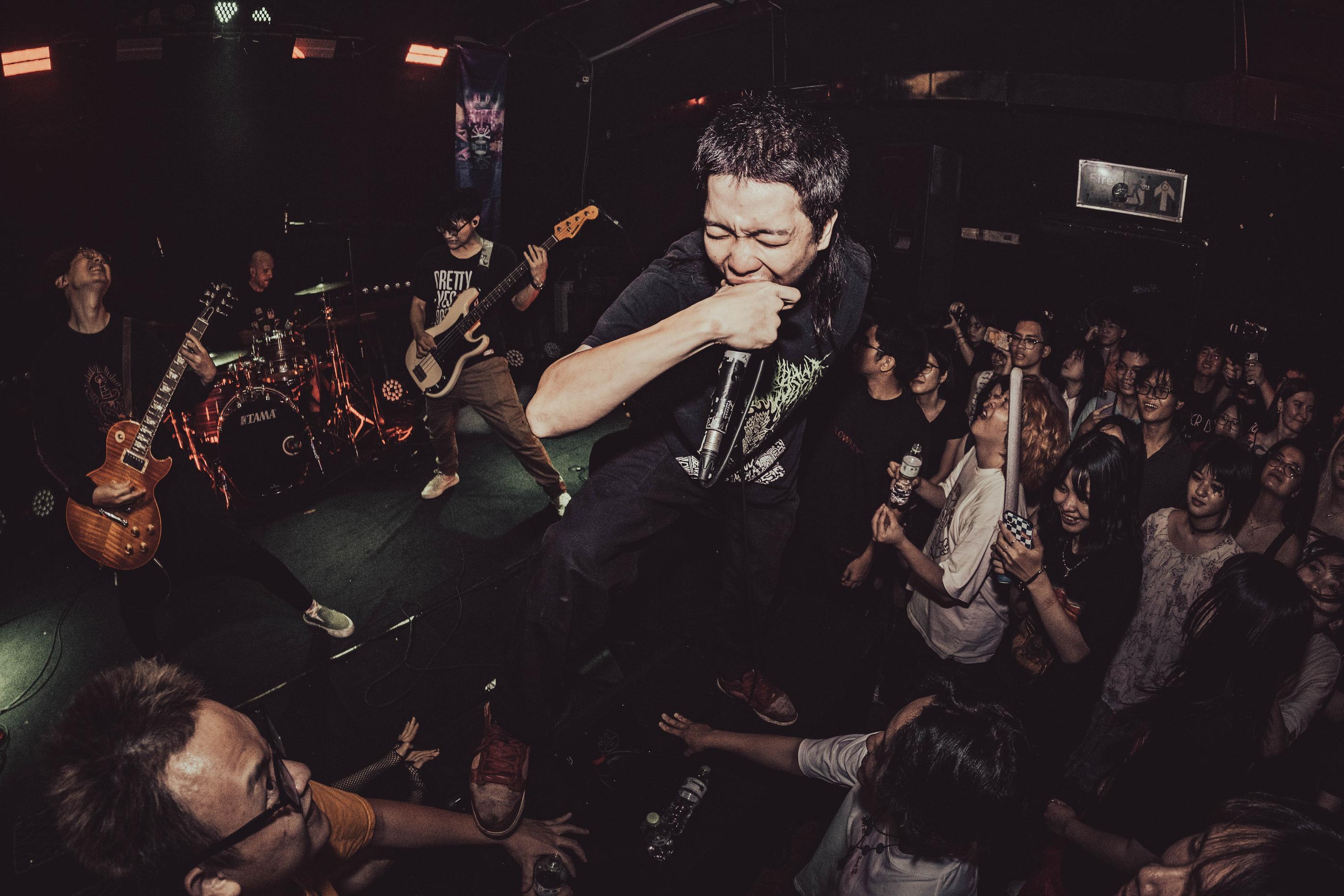 Foto - Event - CÚT LỘN (VNM) + YACØPSÆ